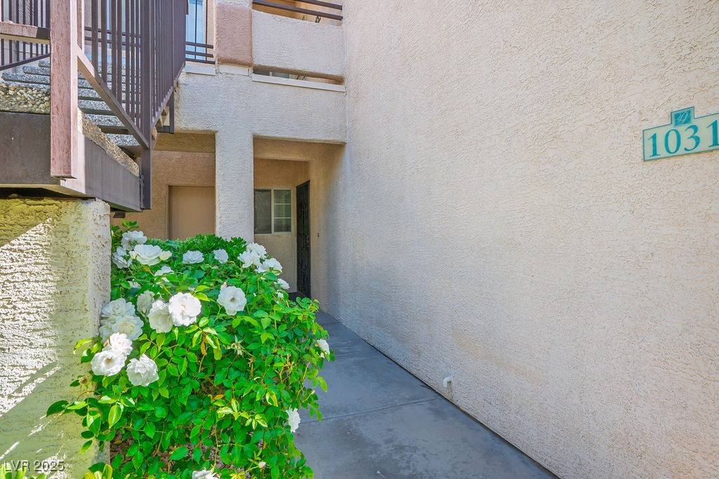 Las Vegas, NV 89128,1830 N Buffalo DR #1031