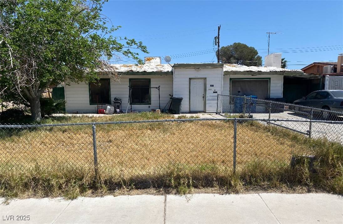 Las Vegas, NV 89121,3072 Greendale ST