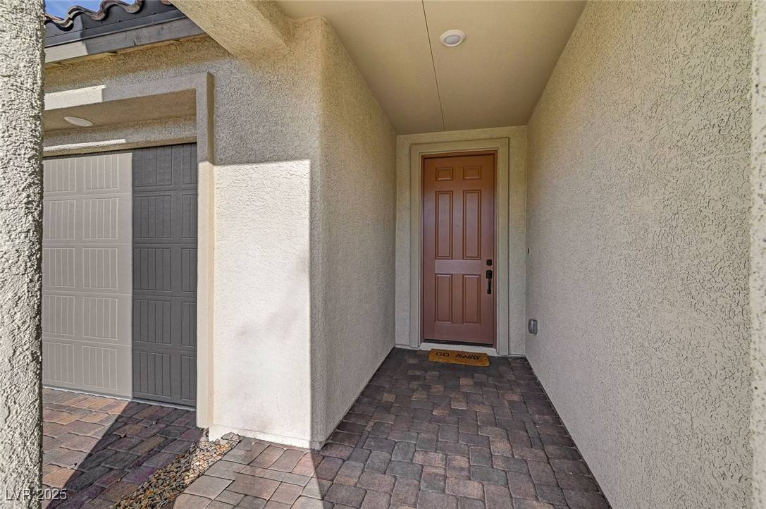 Las Vegas, NV 89166,6544 Sandero Springs ST