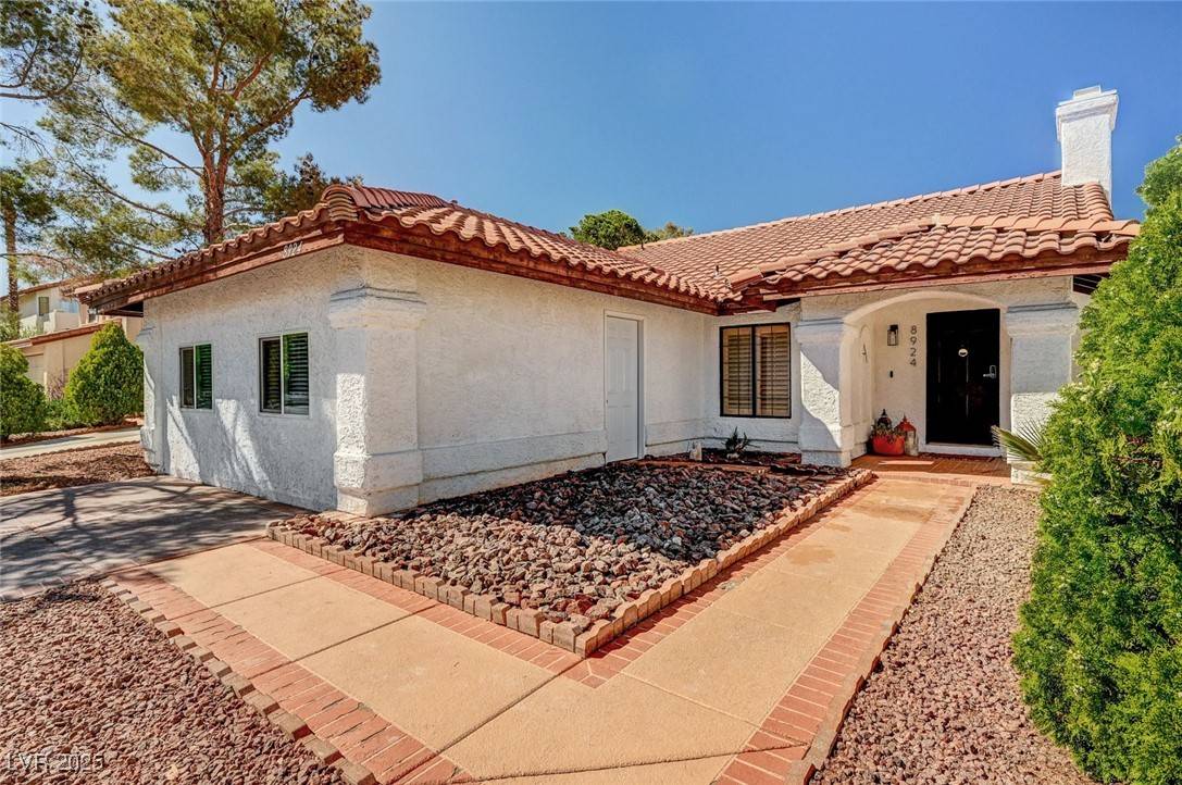 Las Vegas, NV 89117,8924 Sail Bay DR