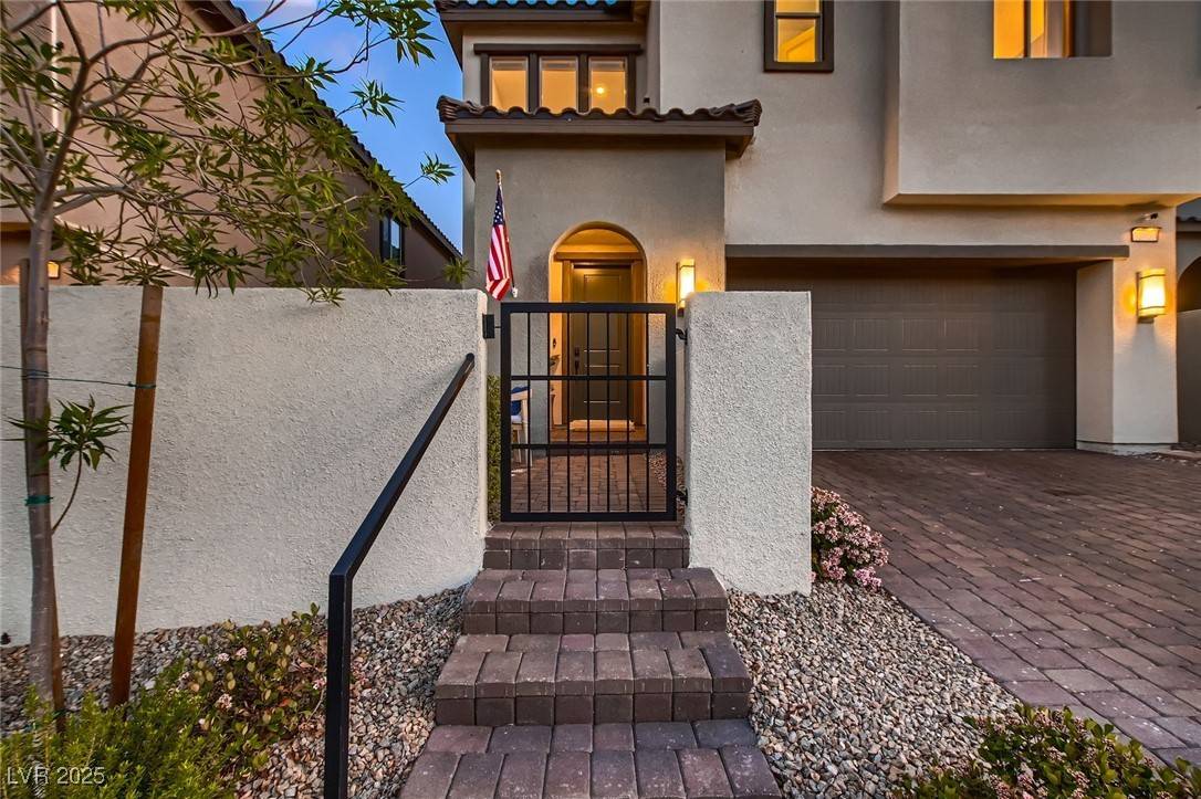 Las Vegas, NV 89138,12053 Arrebol AVE