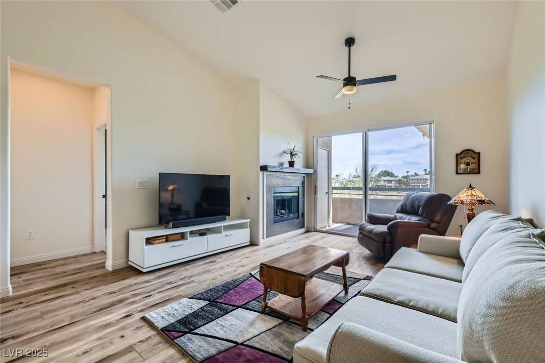 Las Vegas, NV 89144,668 Peachy Canyon CIR #202