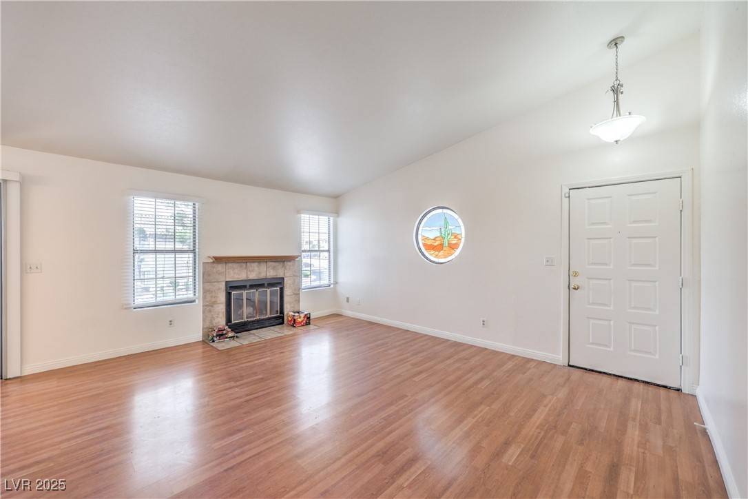 Las Vegas, NV 89119,5068 Jeffreys ST #202