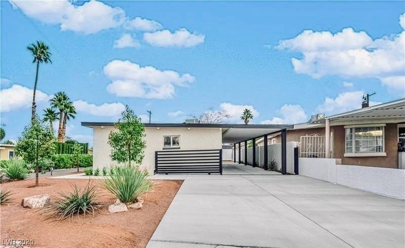 Las Vegas, NV 89107,5013 Vermont AVE