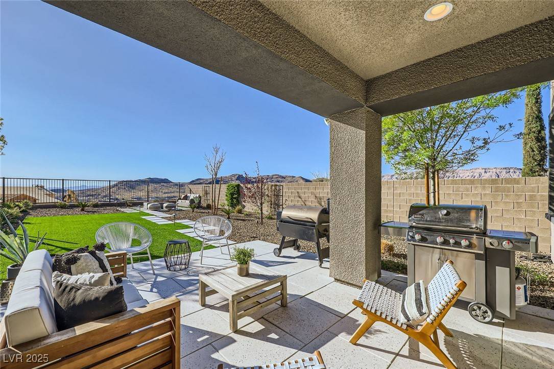 Las Vegas, NV 89138,12532 Blissful Sky ST