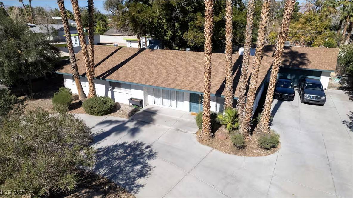 Las Vegas, NV 89108,4012 Vegas DR