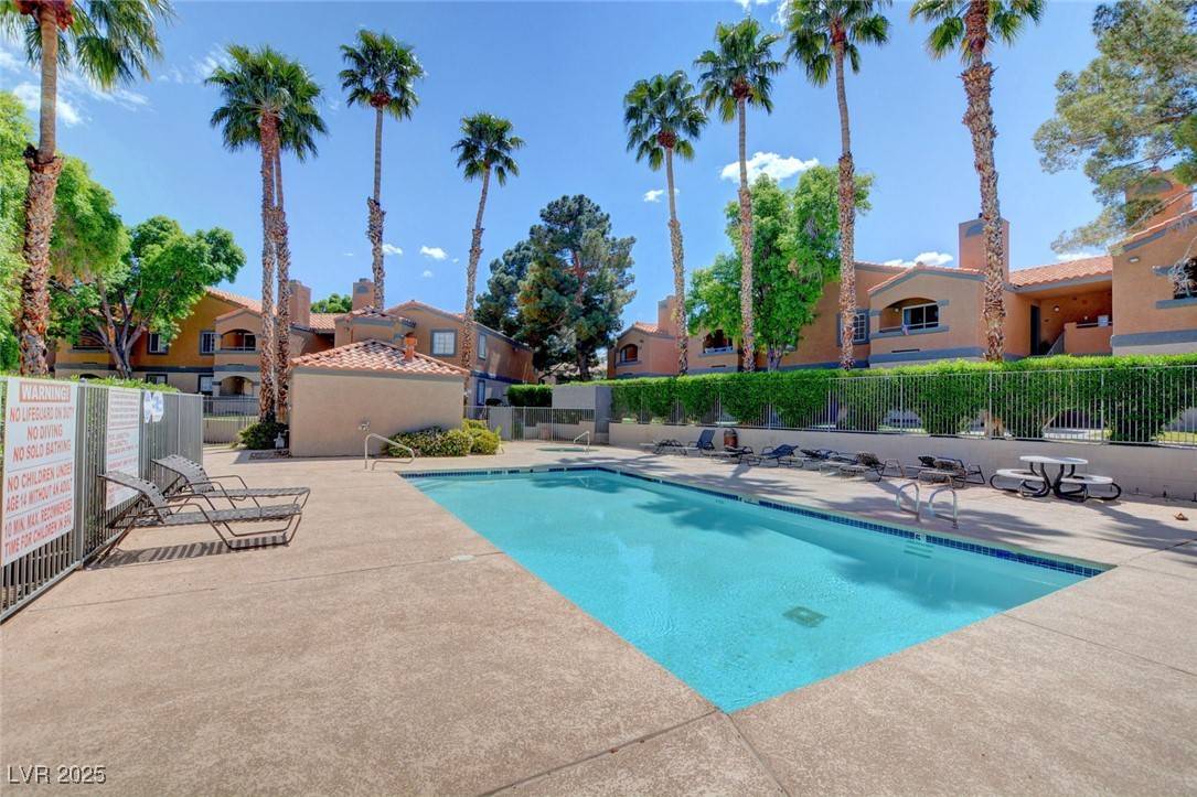 Las Vegas, NV 89107,221 Mission Catalina LN #205