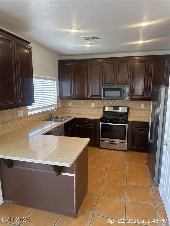 Las Vegas, NV 89139,7598 Peavine Ridge ST #13