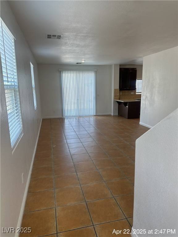 Las Vegas, NV 89139,7598 Peavine Ridge ST