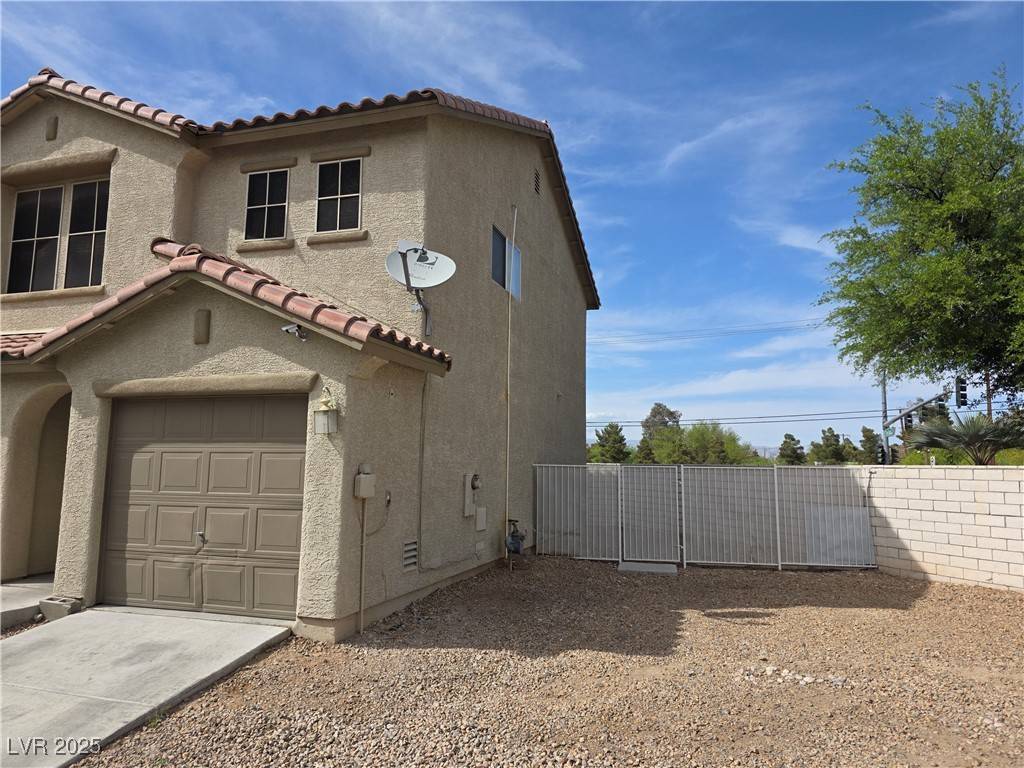 Las Vegas, NV 89142,1144 Black Cherry ST