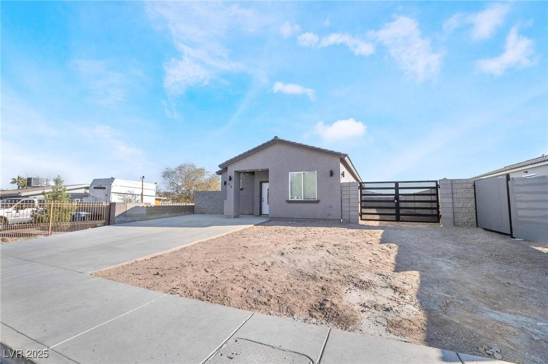 Las Vegas, NV 89110,60 Pecos ST
