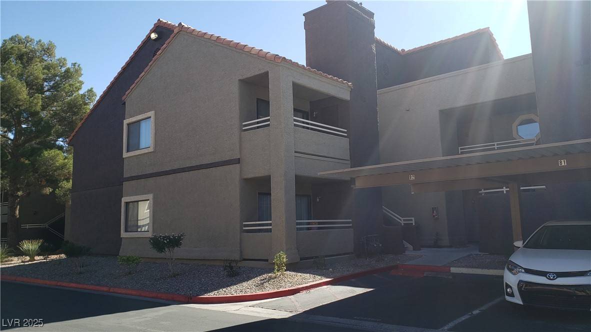 Las Vegas, NV 89118,5066 Rainbow BLVD #201