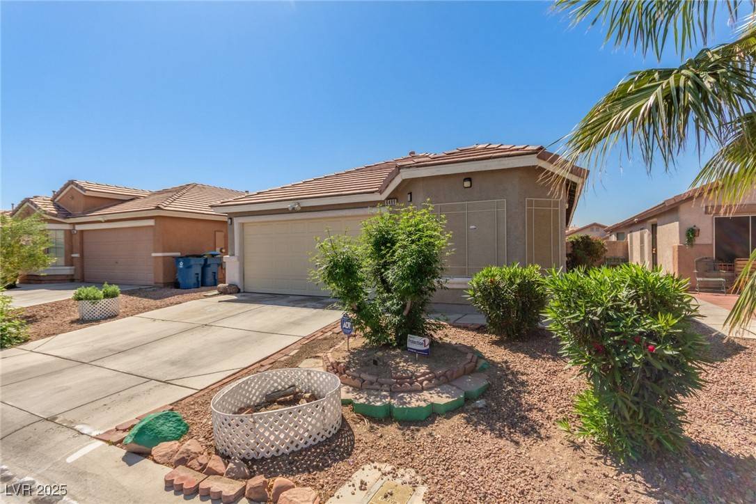 Las Vegas, NV 89122,6489 Coldwater Bay DR