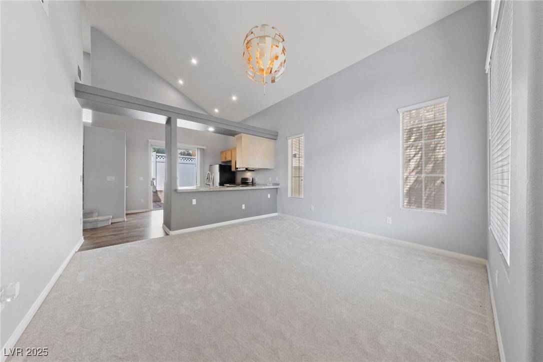 Las Vegas, NV 89139,7589 Grassy Bank ST