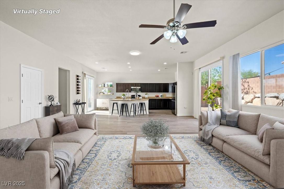 Las Vegas, NV 89178,7931 Campers Village AVE