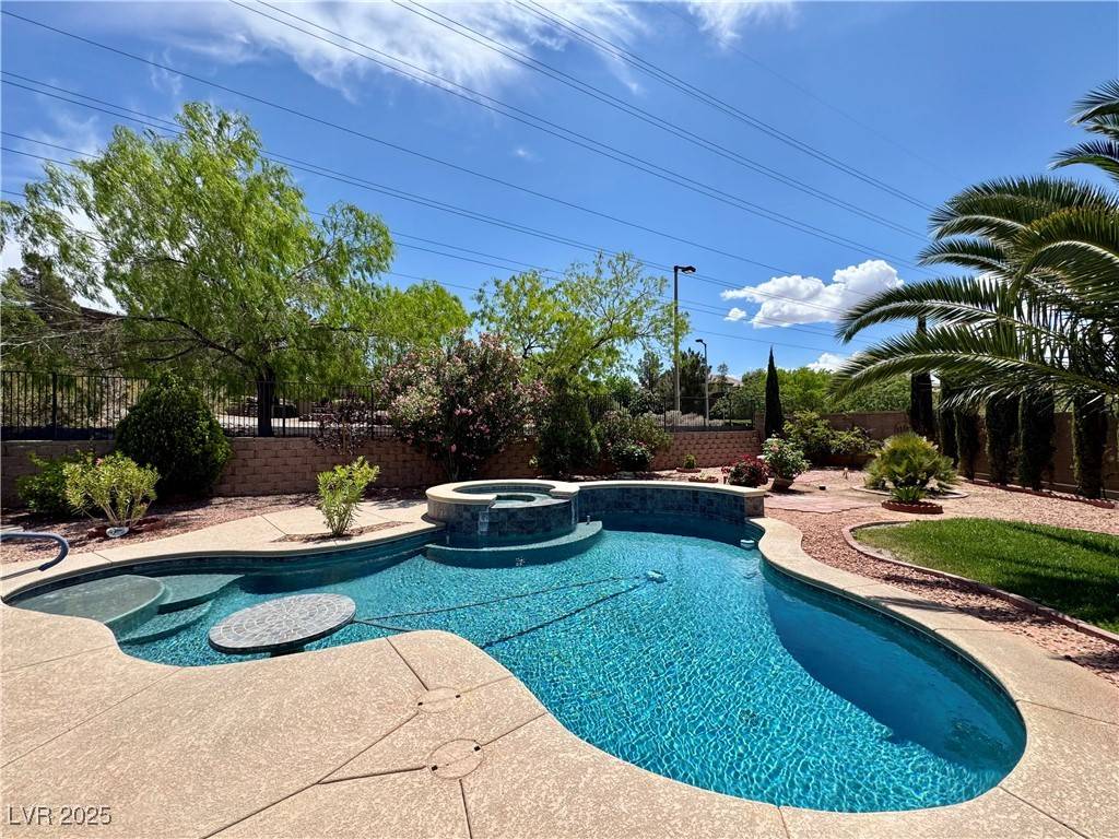 Henderson, NV 89044,2554 Braehead LN