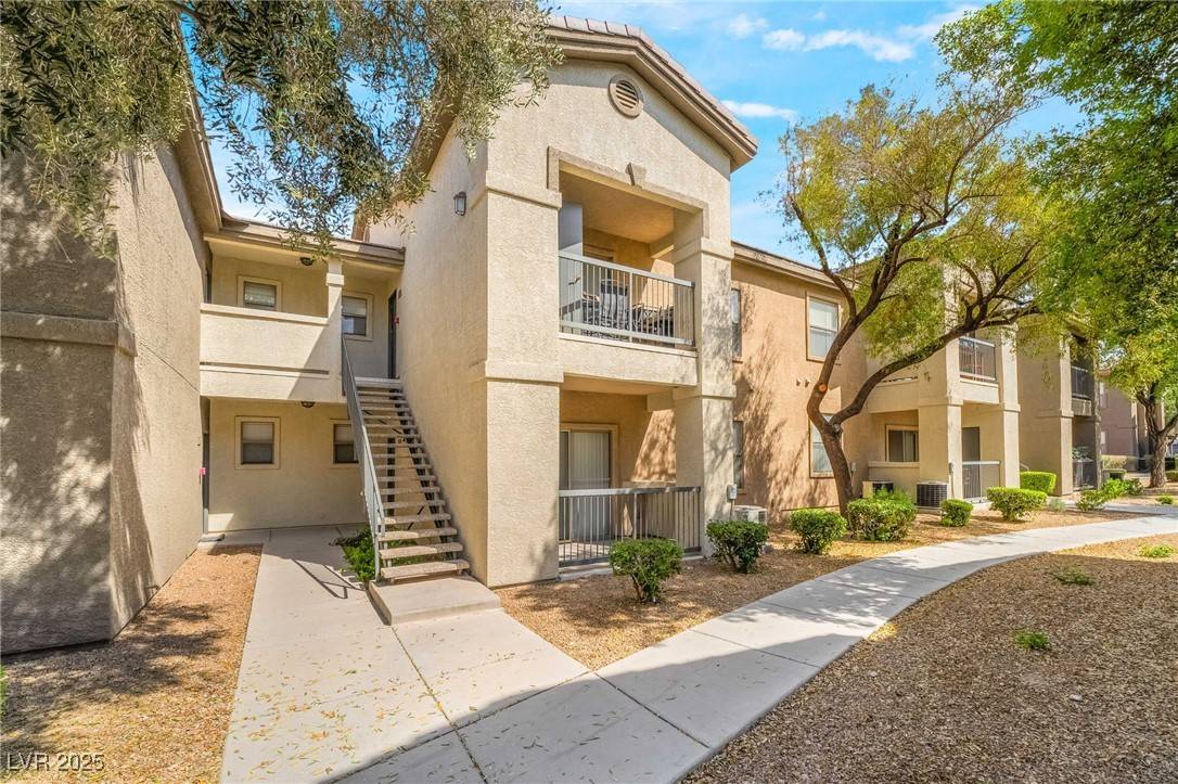 Las Vegas, NV 89113,8000 Badura AVE #1058