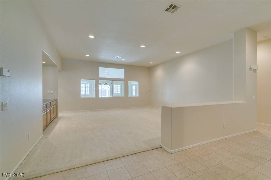Las Vegas, NV 89131,8404 Dripping Rock CT