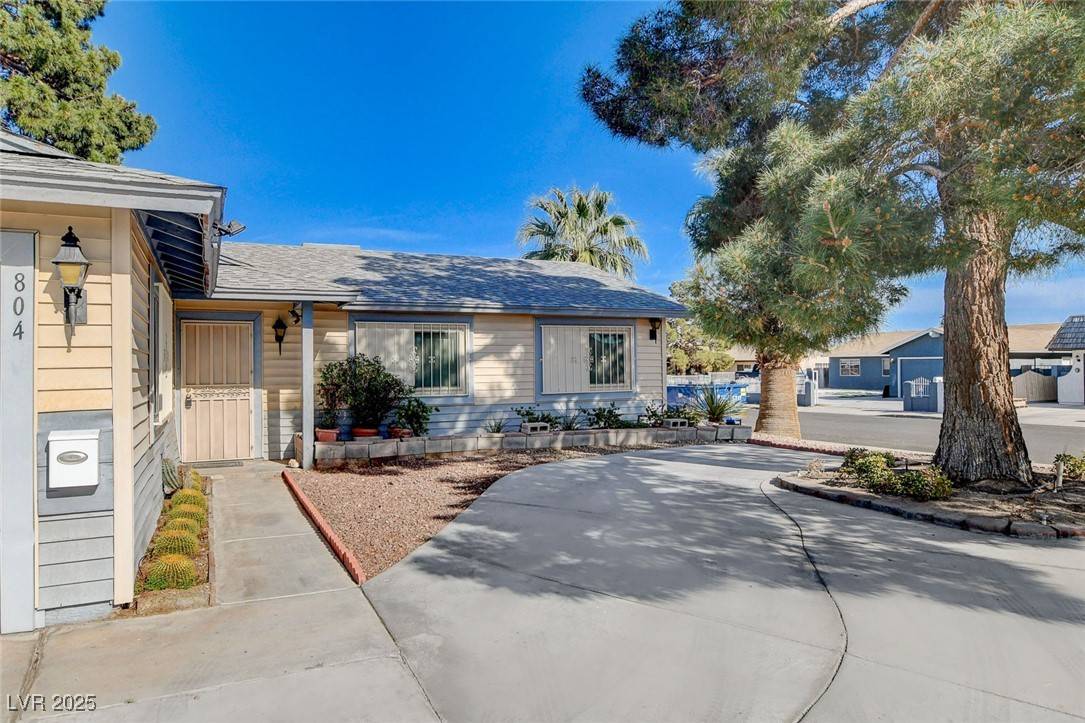 Las Vegas, NV 89107,804 S Mallard ST