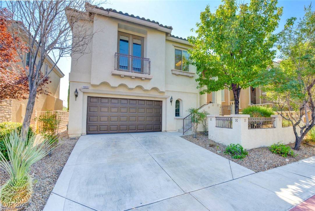 Las Vegas, NV 89138,11833 Amistoso LN