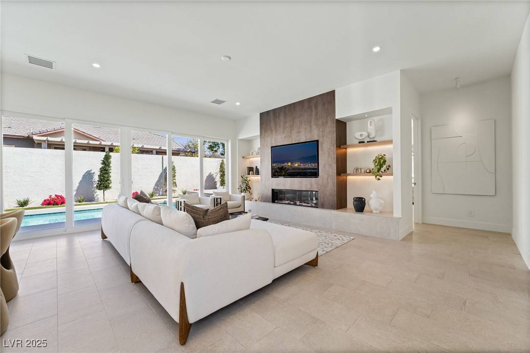 Las Vegas, NV 89135,10528 Garden Light DR