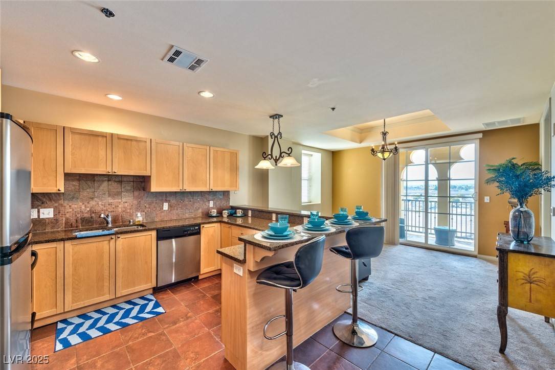 Las Vegas, NV 89123,2405 W Serene AVE #703