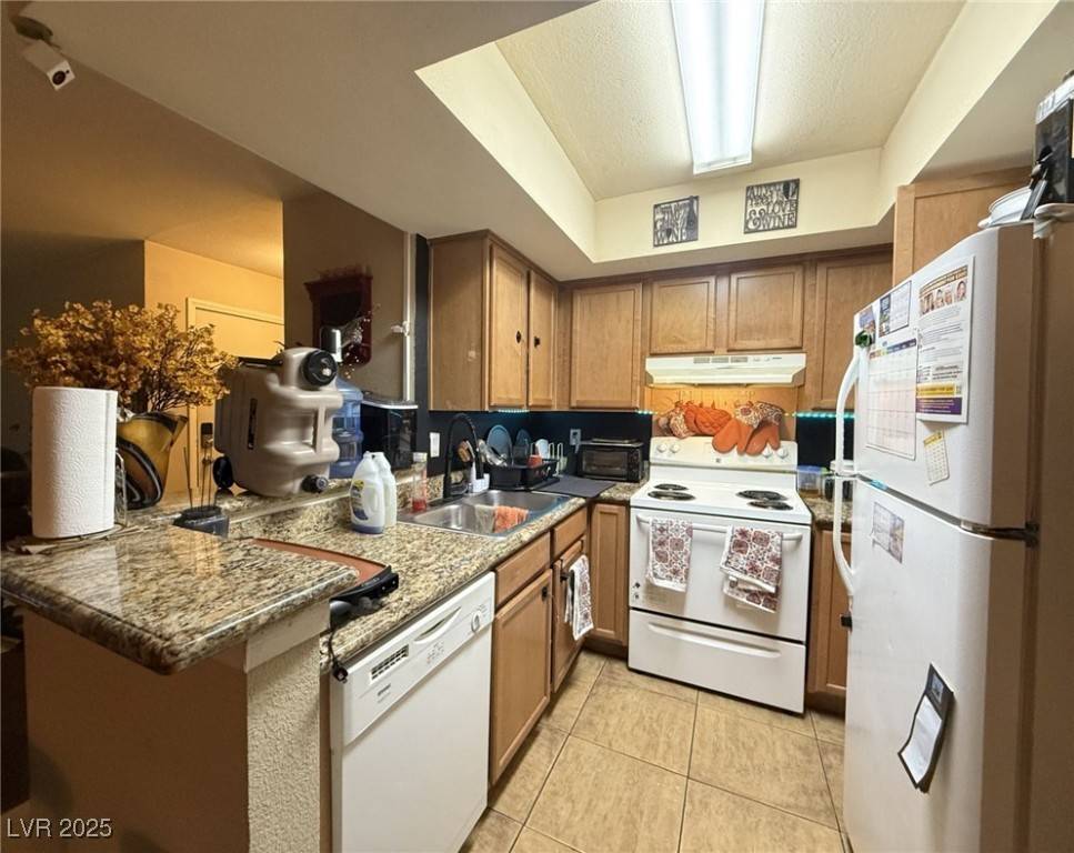 Las Vegas, NV 89119,1455 E Katie AVE #L23