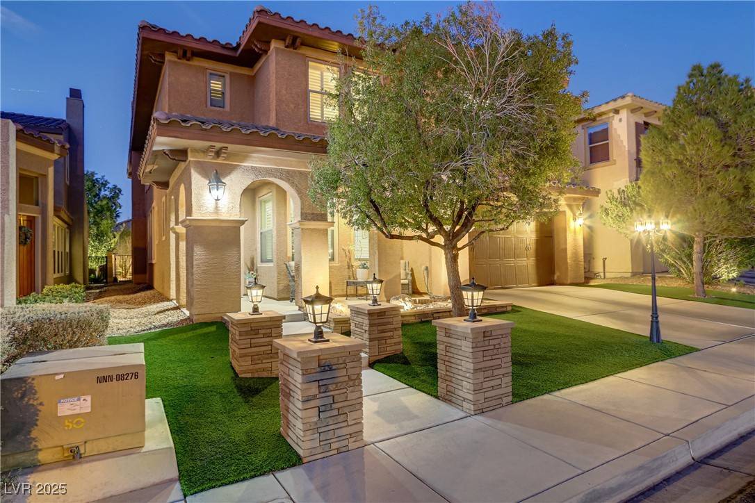 Henderson, NV 89011,1272 Olivia Pkwy