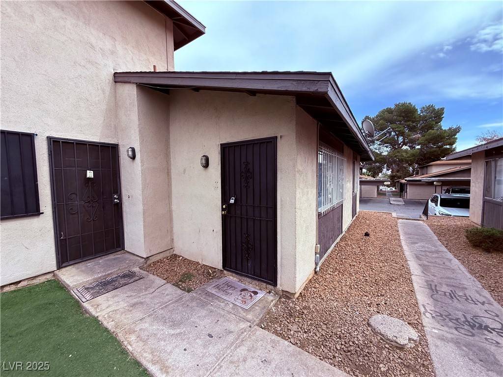 Las Vegas, NV 89101,204 N Bruce ST #A