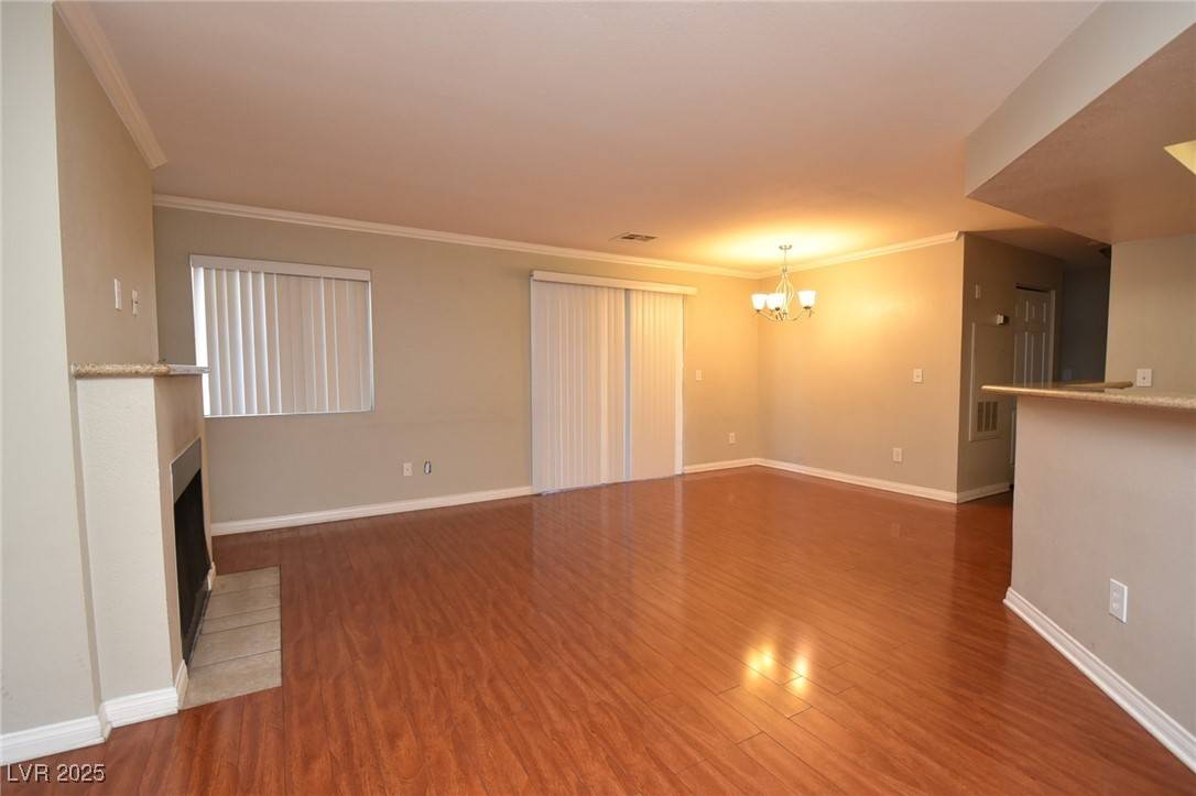 Las Vegas, NV 89117,8600 W Charleston BLVD #1047