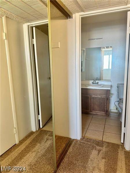 Las Vegas, NV 89119,1381 E University AVE #306