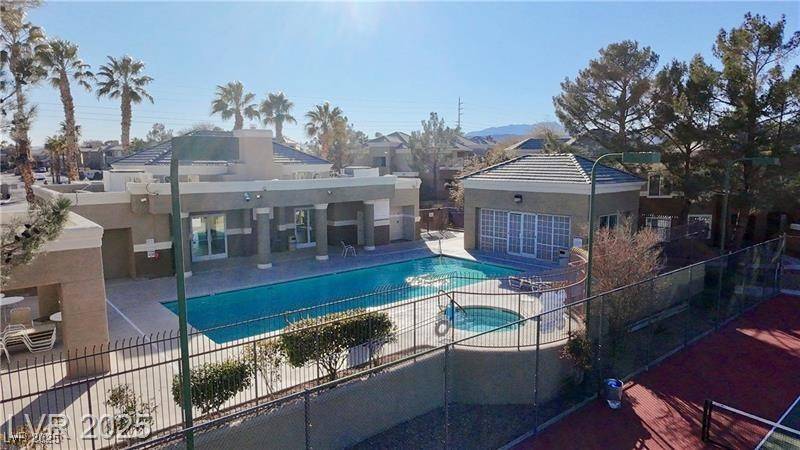 Las Vegas, NV 89113,8070 W Russell RD #1132