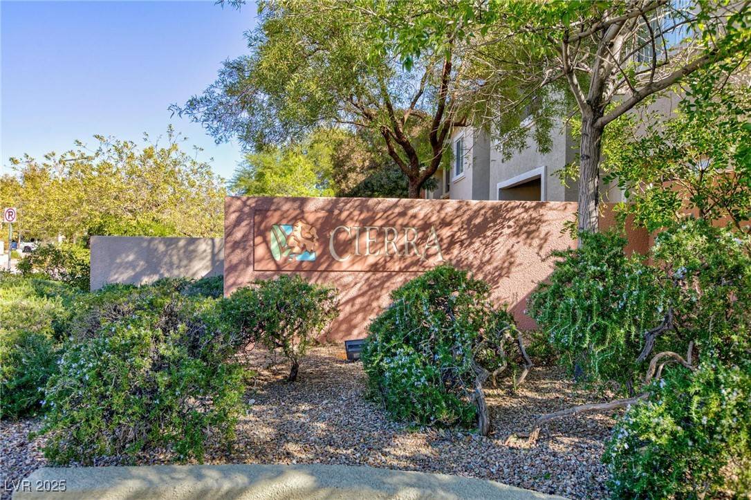 Las Vegas, NV 89144,905 Domnus LN #101