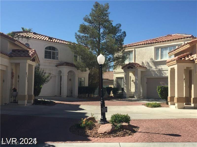 Las Vegas, NV 89129,8829 CORNWALL GLEN AVE