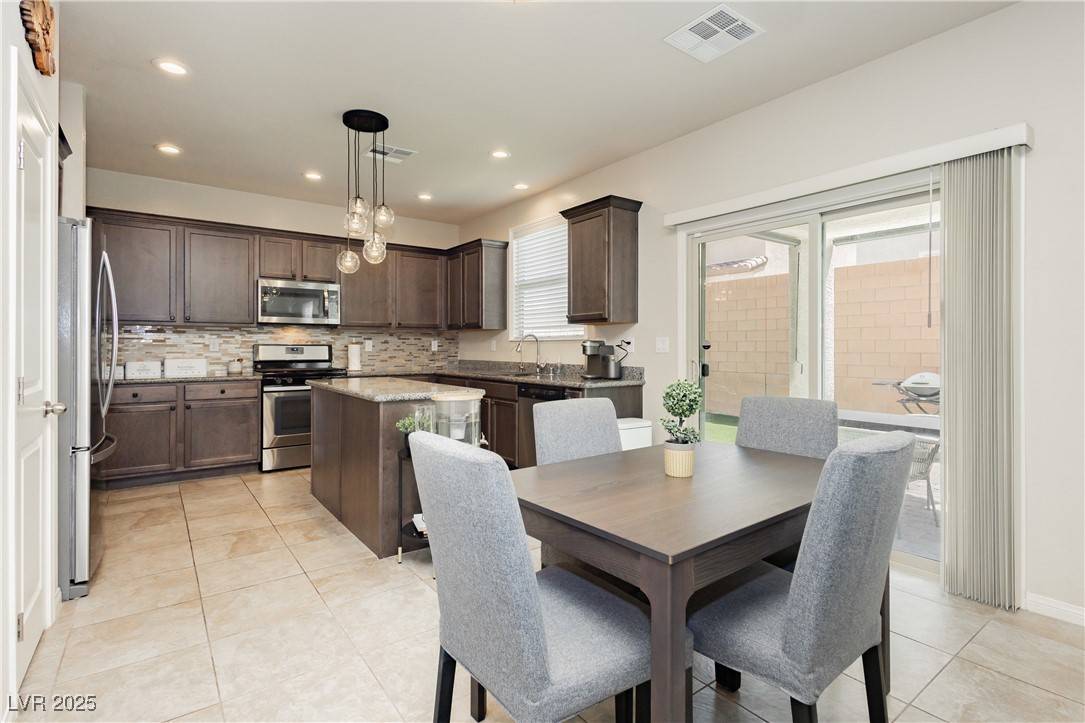 Las Vegas, NV 89148,8929 Sleepy Panda AVE