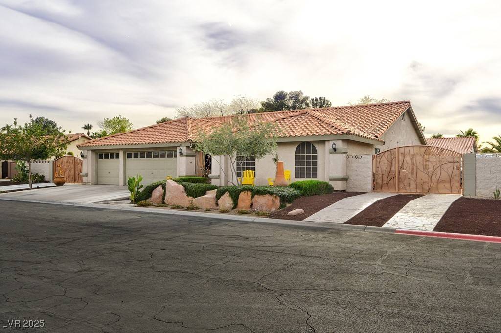 Las Vegas, NV 89123,7641 Descanso LN
