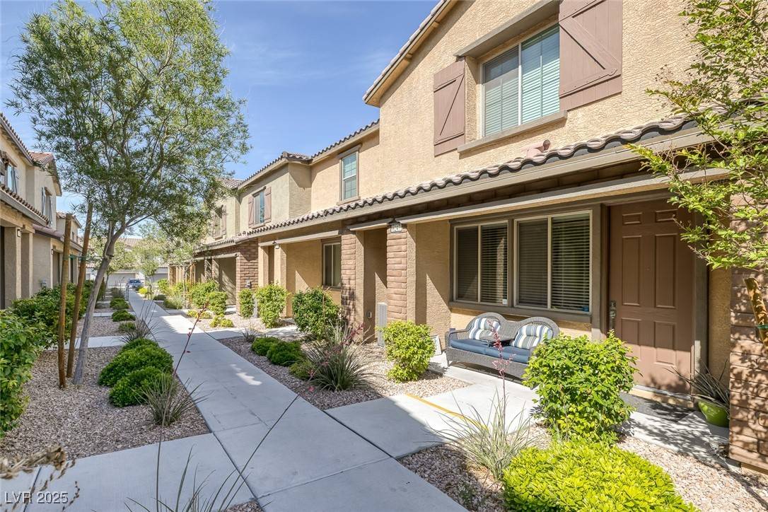 Las Vegas, NV 89148,6247 Milford Sound ST
