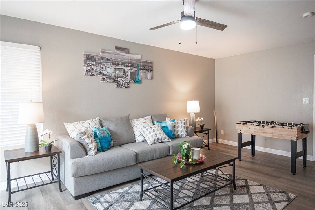 Las Vegas, NV 89119,1511 Living Desert DR #C