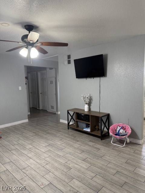 Las Vegas, NV 89108,1331 Smoke Tree AVE
