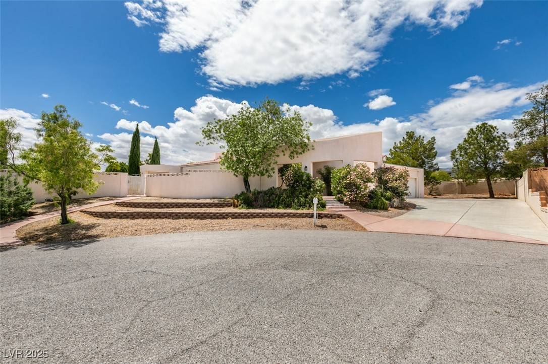 Las Vegas, NV 89129,4765 N Grand Canyon DR