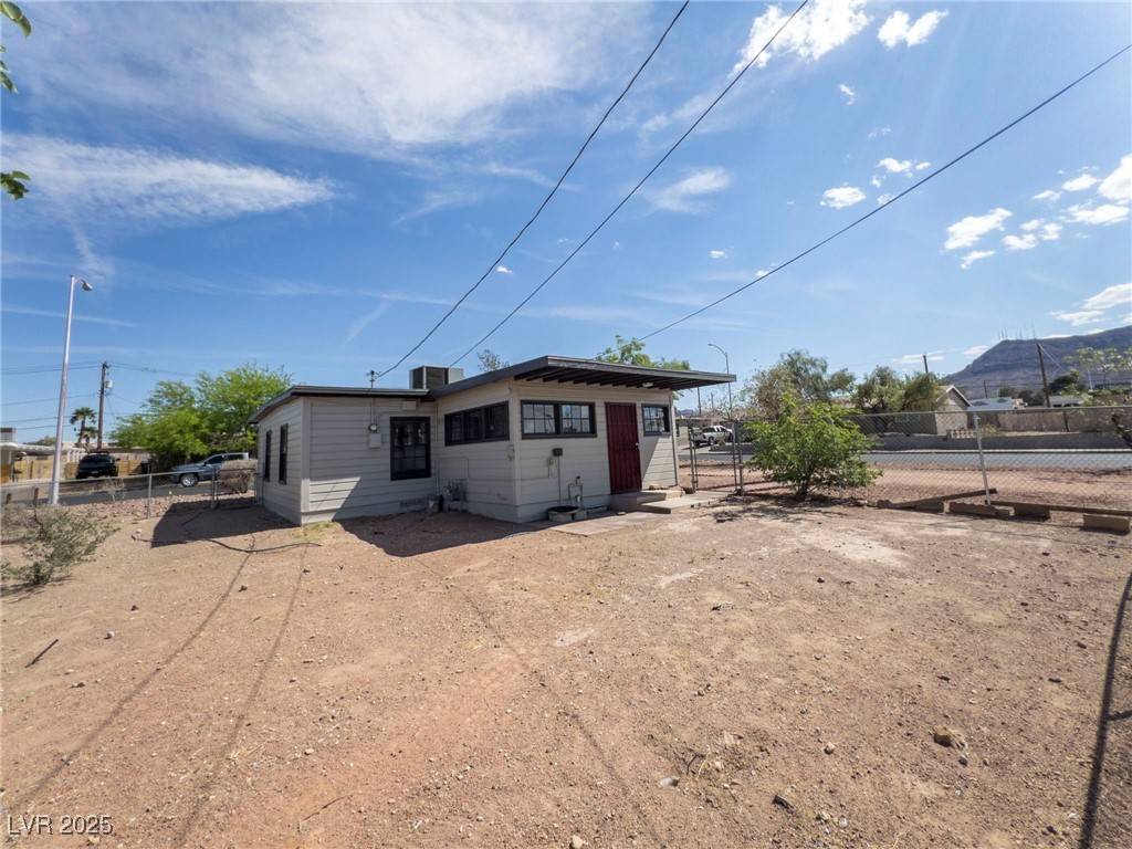 Henderson, NV 89015,170 Copper ST