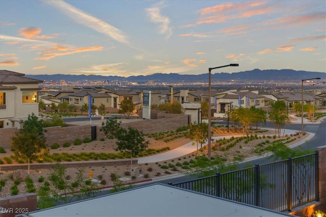 Las Vegas, NV 89138,828 Parker Mesa ST