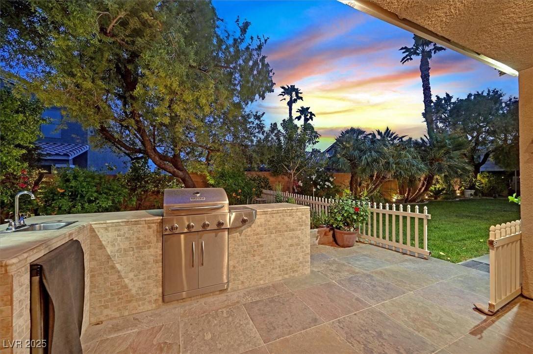 Las Vegas, NV 89130,6345 Cinnabar Ridge AVE