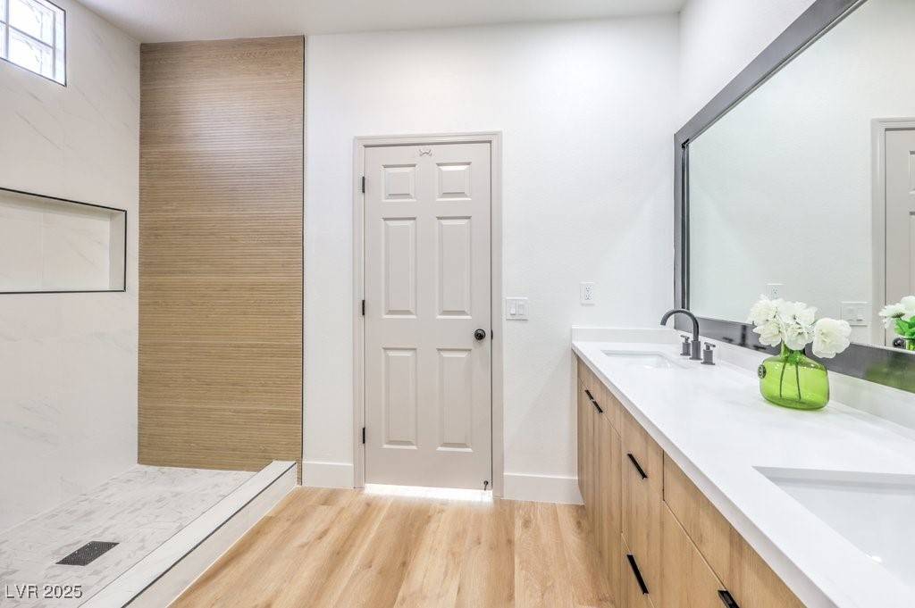 Henderson, NV 89052,2183 Cumberland Hill DR