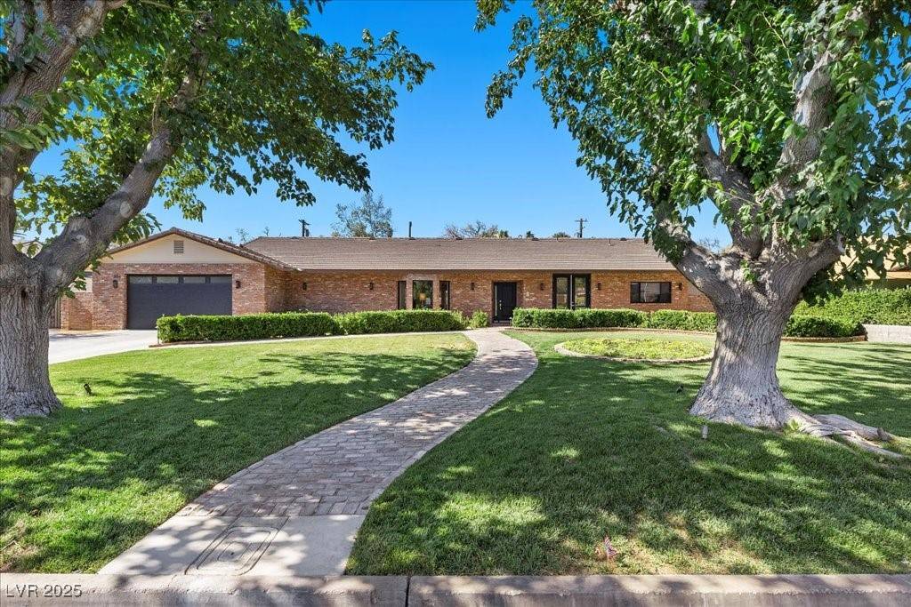 Las Vegas, NV 89107,3104 Conners DR
