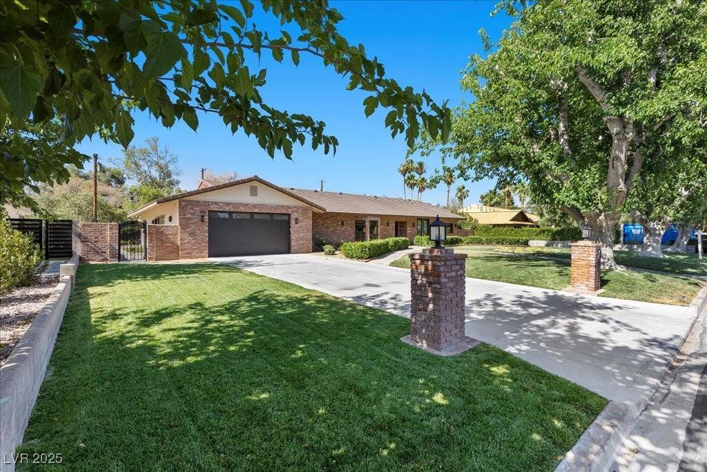 Las Vegas, NV 89107,3104 Conners DR