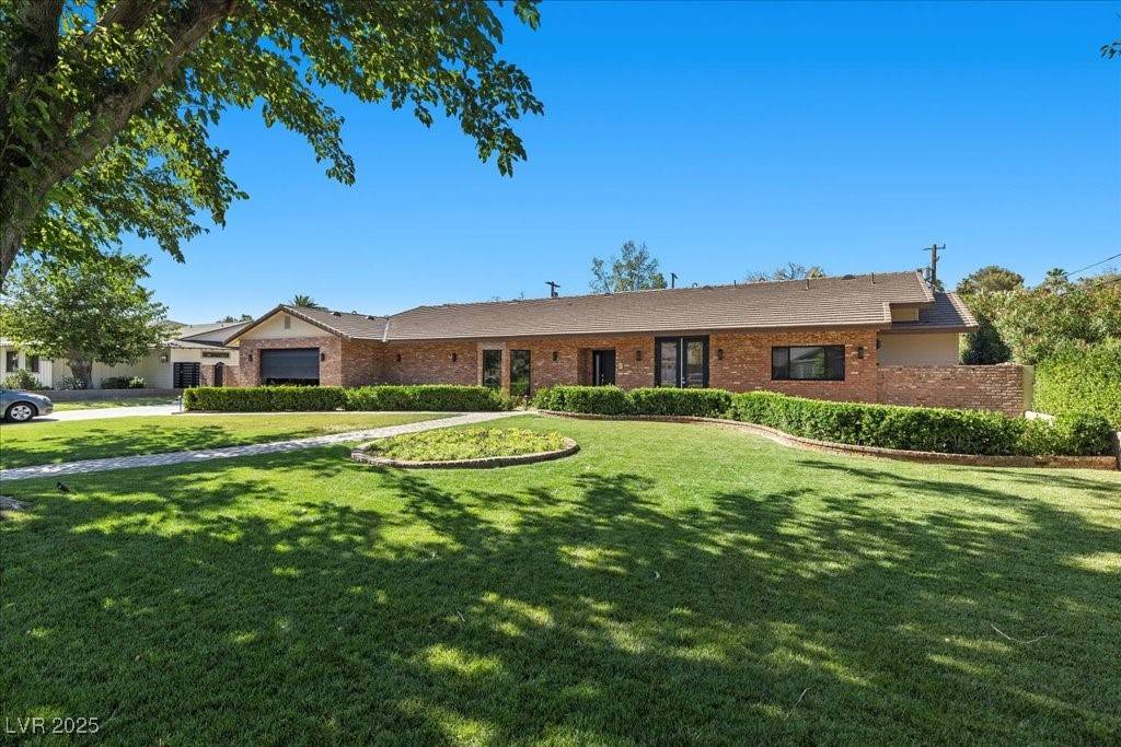 Las Vegas, NV 89107,3104 Conners DR