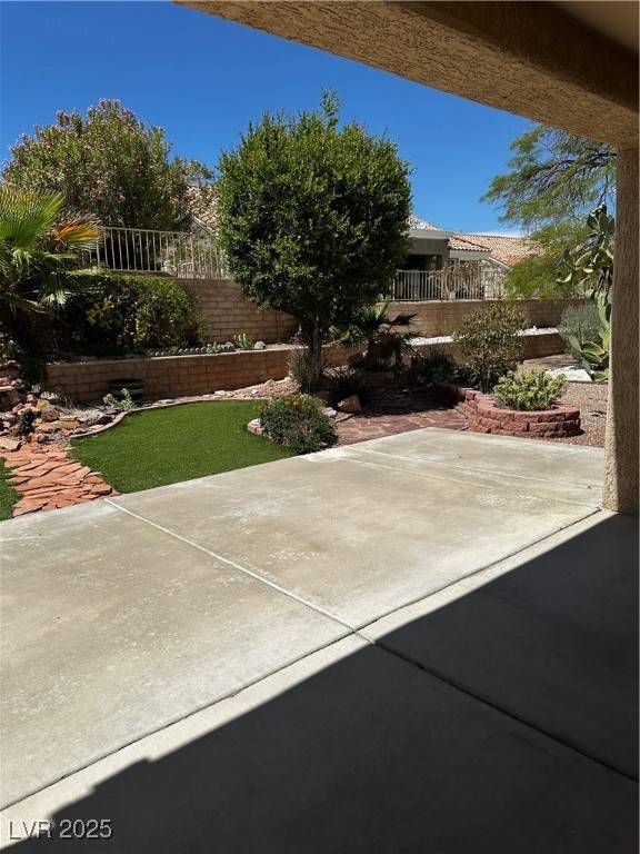 Las Vegas, NV 89134,2521 Highvale DR