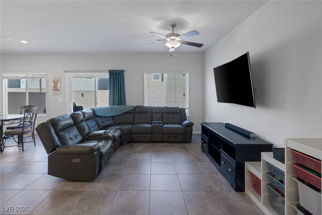 North Las Vegas, NV 89084,3808 Seyfert AVE