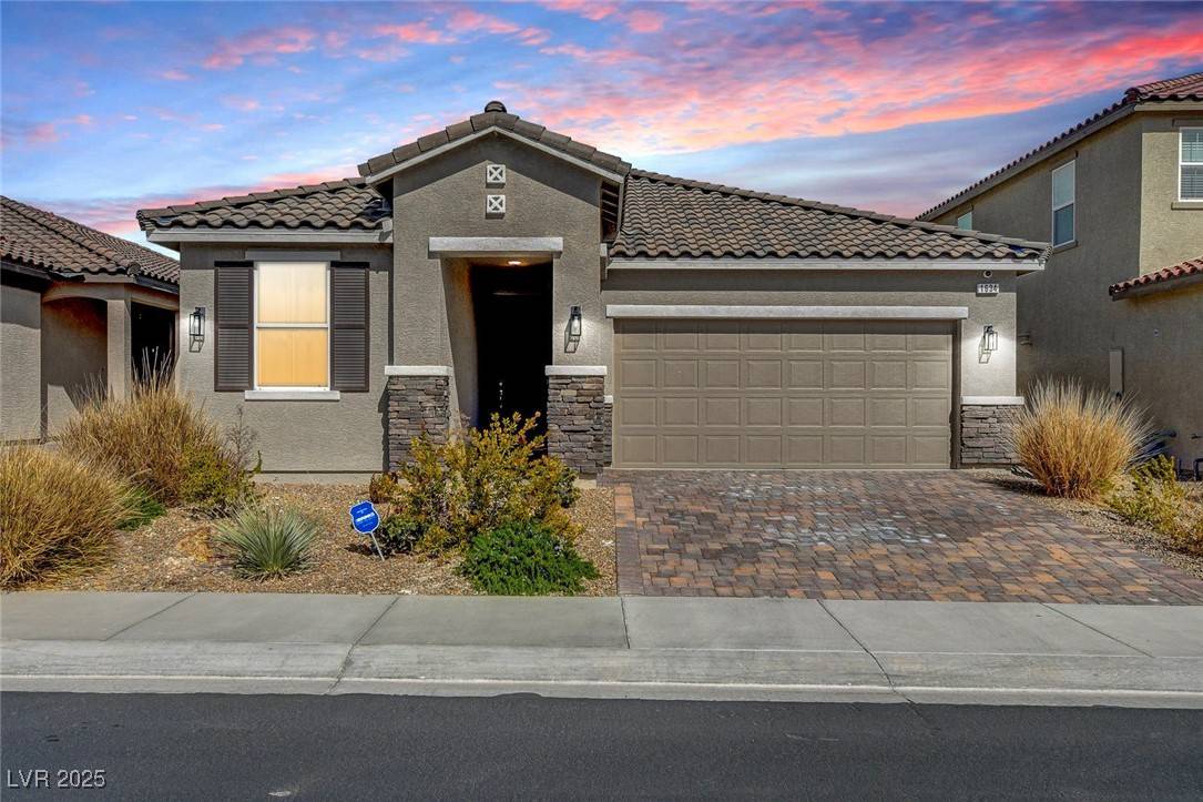 North Las Vegas, NV 89084,1634 Deep Valley AVE